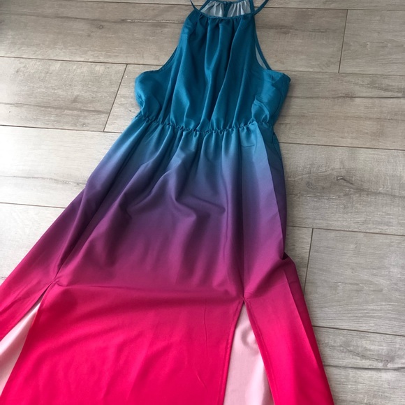 Dresses & Skirts - The Cutest Summer Maxi Dress